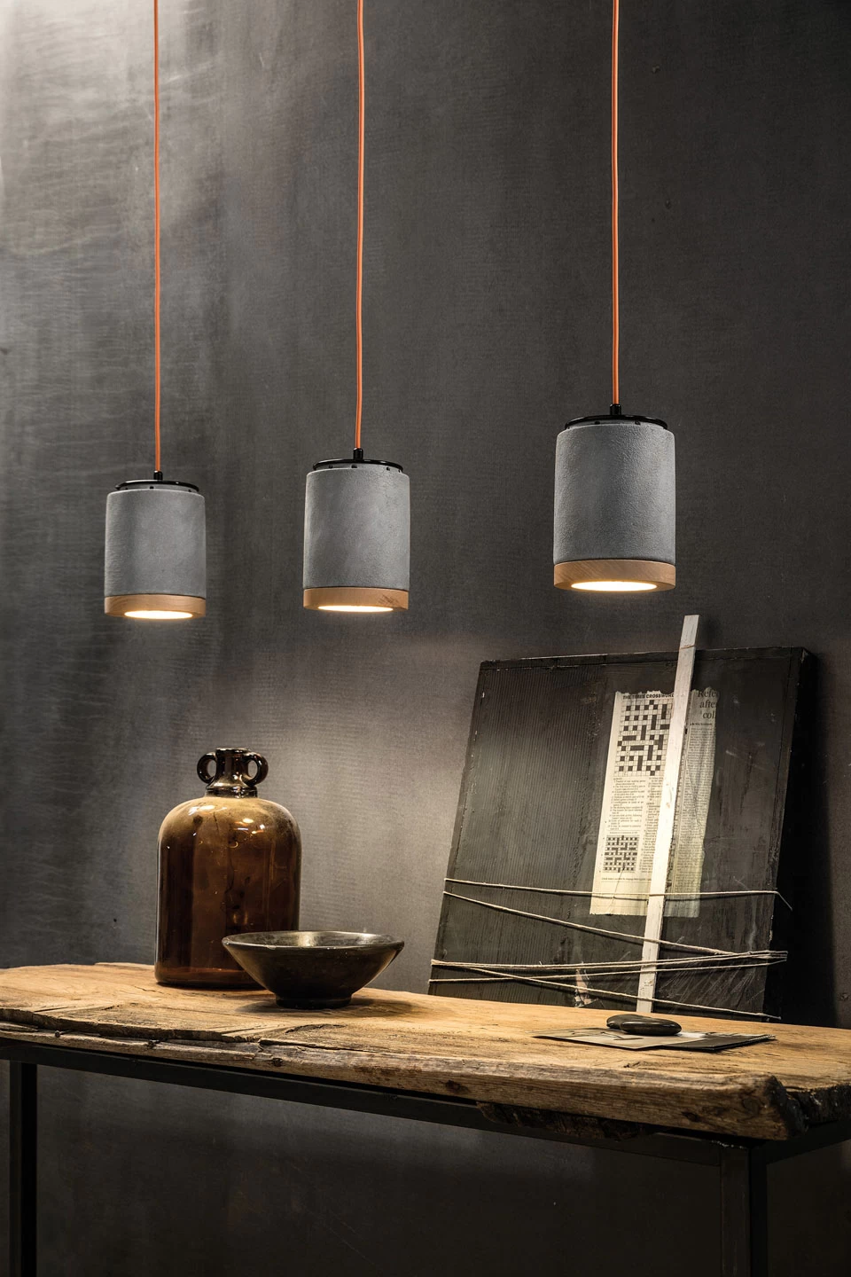 Mateca Suspension En Béton Brut Gris 2 Mateca Suspension En Béton Brut Gris – Image 2