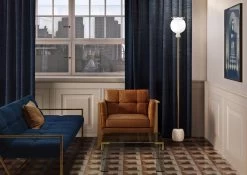 Opyo Lampadaire En Verre Soufflé Opale Blanc Et Métal Doré 7 Opyo Lampadaire En Verre Soufflé Opale Blanc Et Métal Doré -Lumière D'intérieur design italie led 22030001 3R