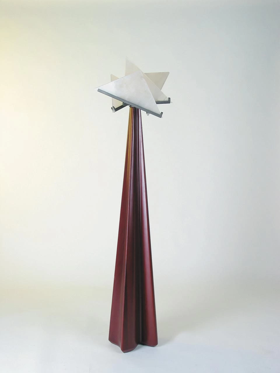 Lampadaire Rouge Design Pierre Chareau 1 Lampadaire Rouge Design Pierre Chareau