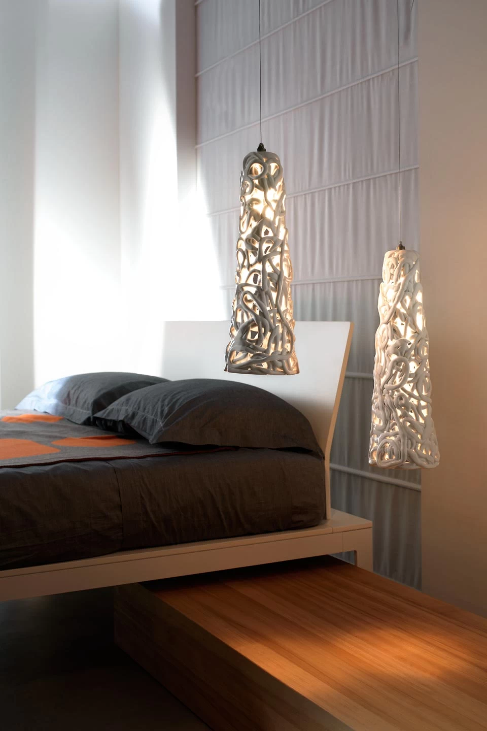 Suspension Cône Fin Céramique En Ruban 2 Suspension Cône Fin Céramique En Ruban – Image 2