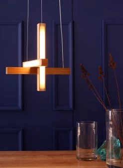 LED40 Suspension En Croix