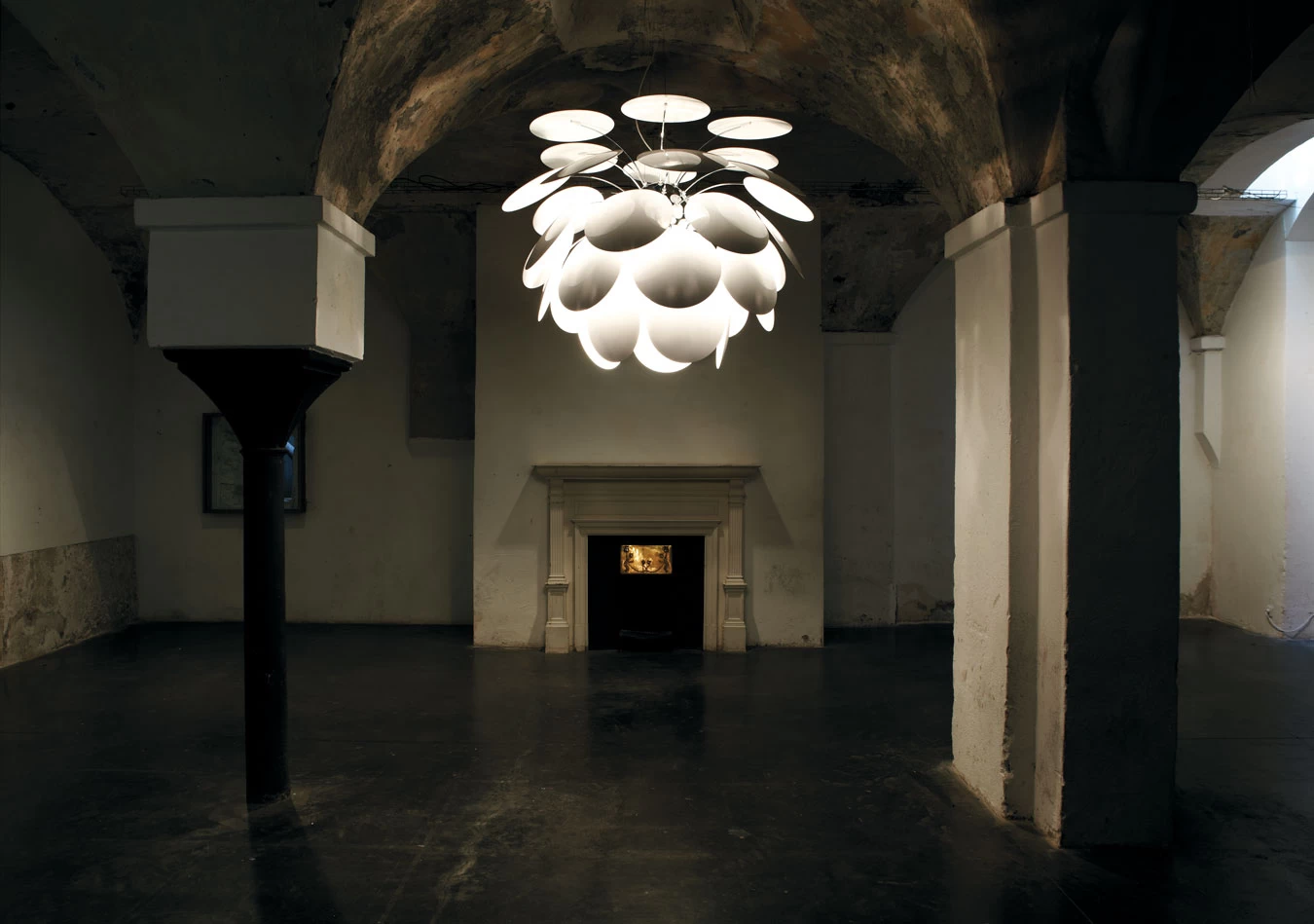 Marset Discoco Suspension Giant 132cm Blanc 2 Marset Discoco Suspension Giant 132cm Blanc – Image 2