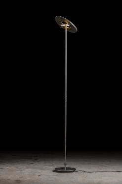 NOVA Grand Lampadaire Design Finition Platine