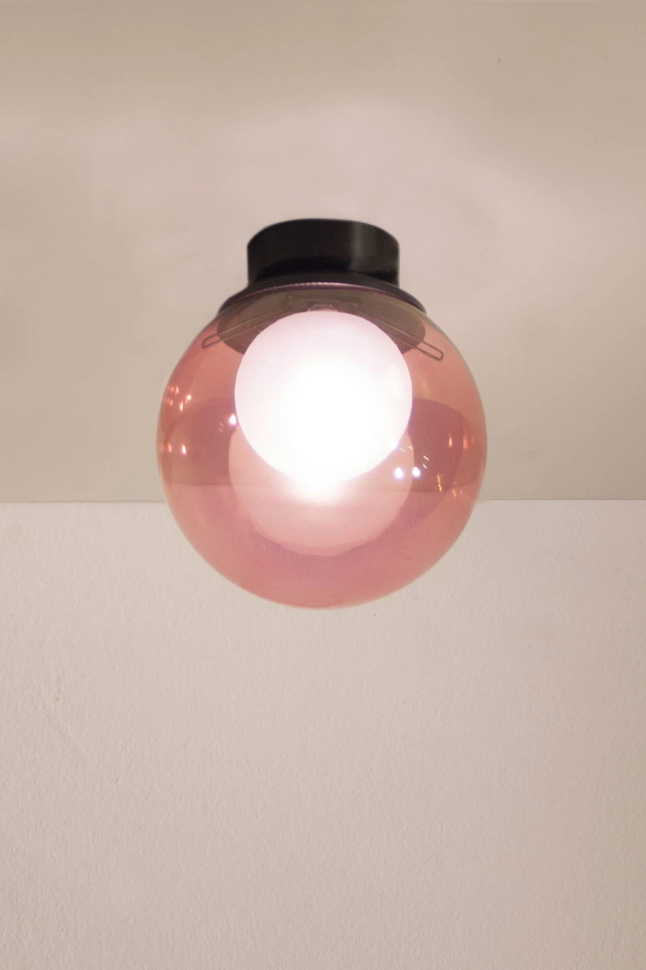 Pop Plafonnier Boule De Verre Rose 1 Pop Plafonnier Boule De Verre Rose