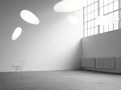 Fritz Hansen Grande Suspension Avion Blanc 7 Fritz Hansen Grande Suspension Avion Blanc -Lumière D'intérieur scandinave designer caravaggio 21030531 2R